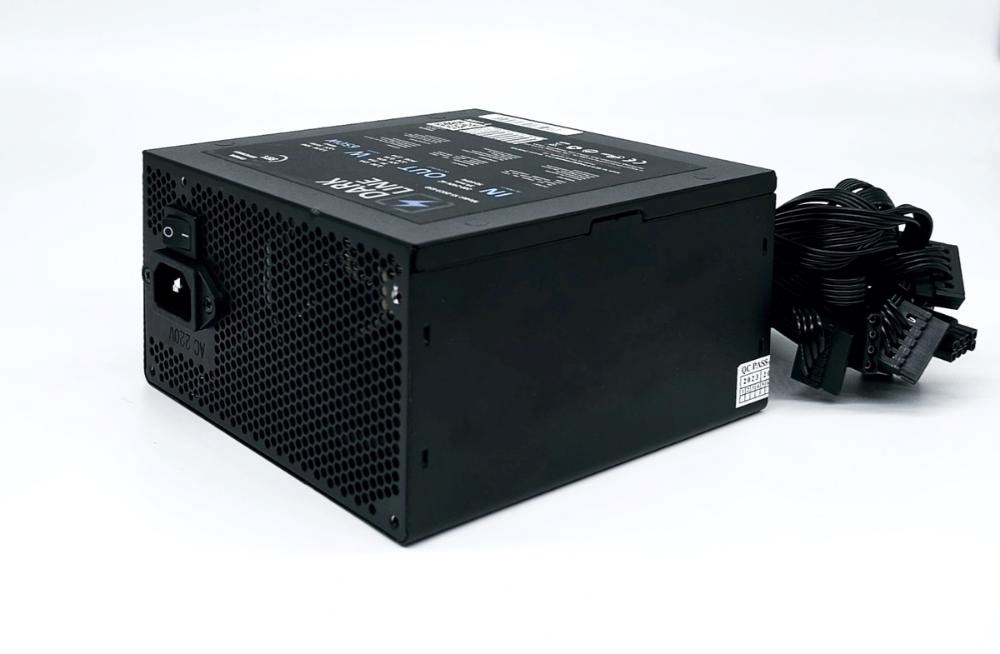 1stCOOL skříň Rainbow 4, Mid Tower, ATX, AU, Průhledná bočnice, 4x 120mm Fan, 650W, 88+, Černá