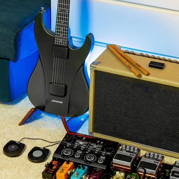 Aeroband Guitar - Smart Elektrická Kytara pouzdro, černá