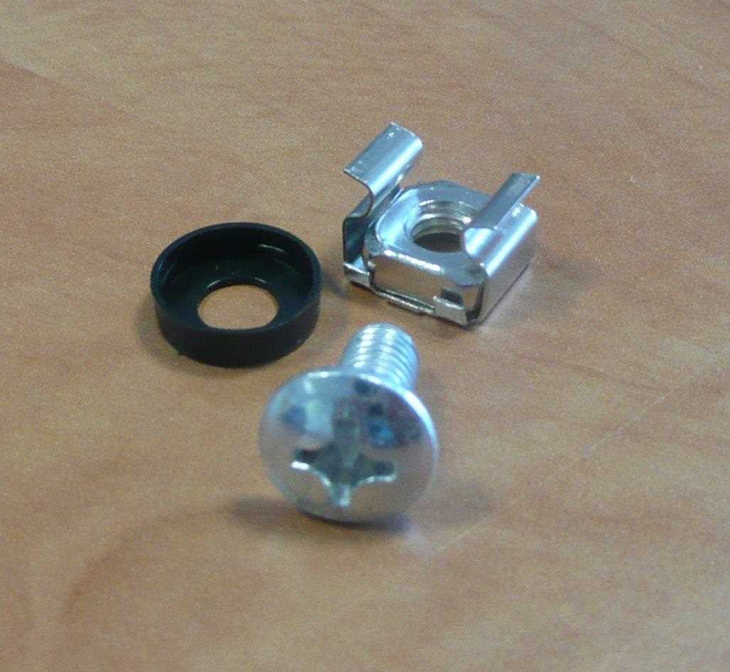 PremiumCord Sada montážní do racku ,4x šroub M6, 4x nut, 4x plastová podložka