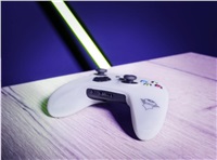 TRUST Obal na ovladač GXT 749 Controller Silicon Skins for Xbox, průhledná
